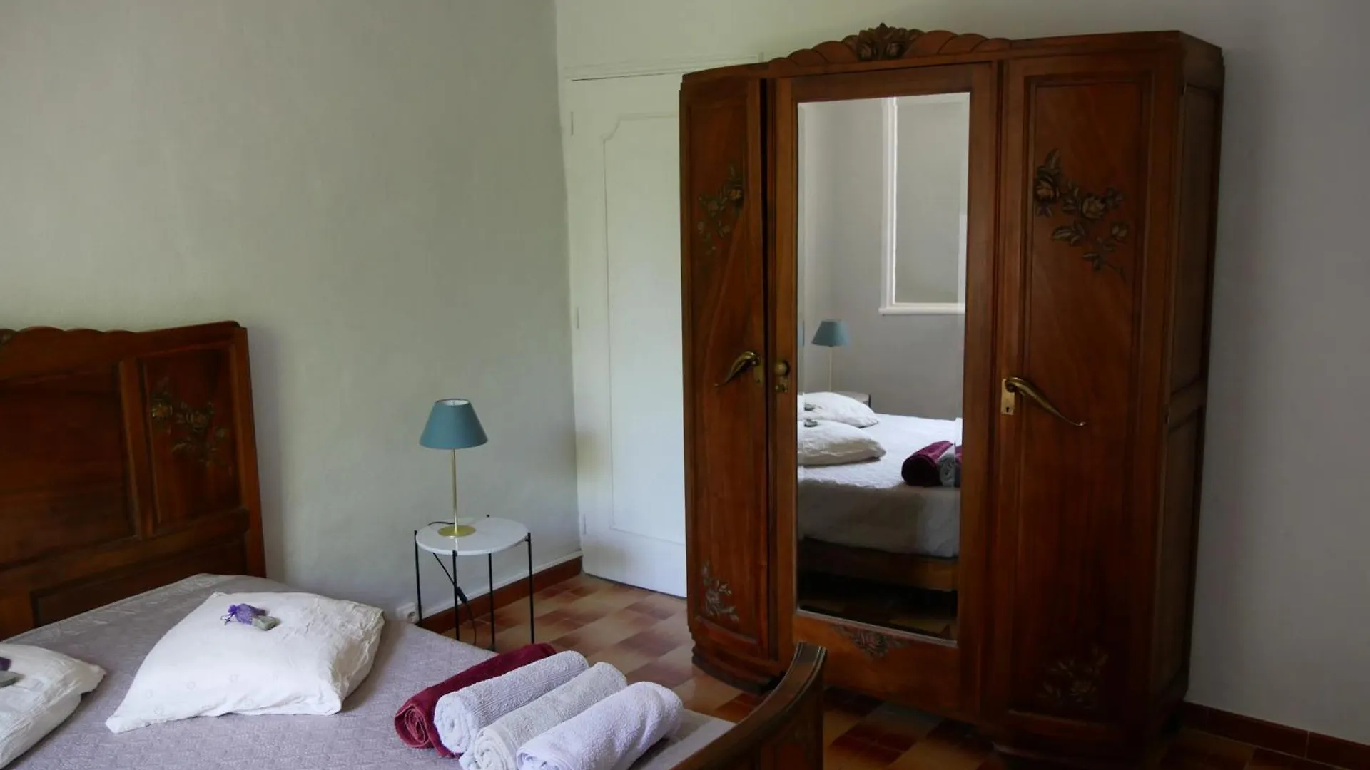 Un Doux Chemin Villa Valreas 0*,